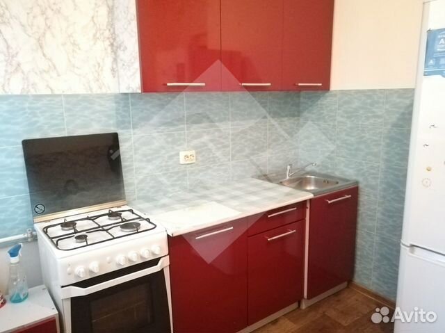 1-к квартира, 40 м², 1/10 эт.