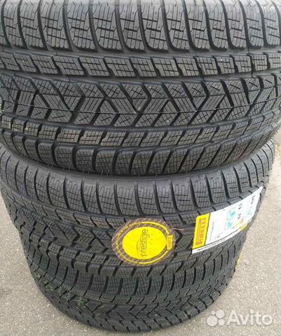 Pirelli Scorpion Winter RFT 275/40 R21 107V