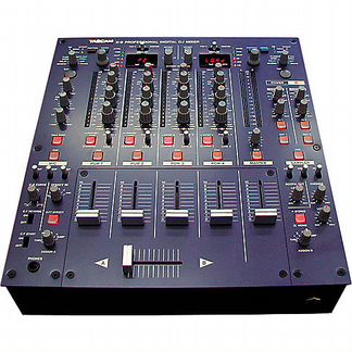 Микшер Tascam X-9