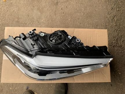 Фара правая новая G30 LED adaptive BMW