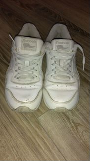 Белые кроссовки Reebok оригинал