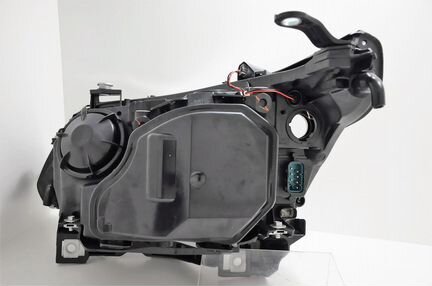 BMW 5 E60 фара передняя левая правая 2002-2009