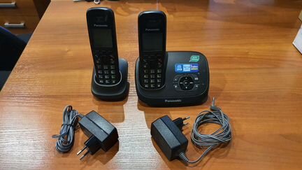 Телефон dect Panasinic KX-TG6521 c доп. трубкой