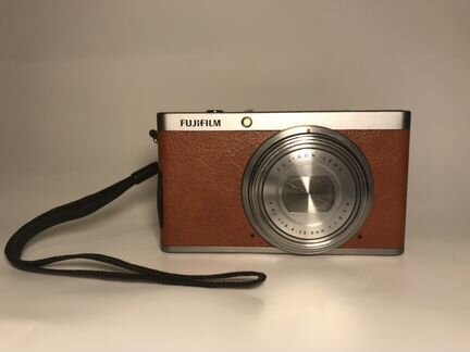 Fujifilm XF1