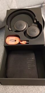 Наушники JBL Live 650btnc