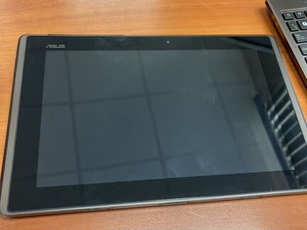 Asus Eee Pad Transformer TF101G 32 Gb + док-станци