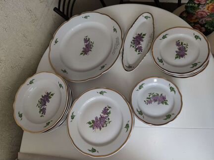 Столовый сервиз 