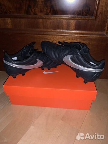 Футбольные Бутсы Nike Tiempo