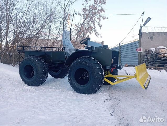 Вездеход для уборки снега