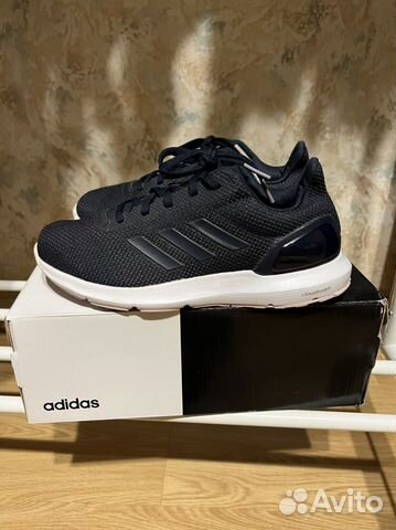 Кроссовки adidas женские 39р