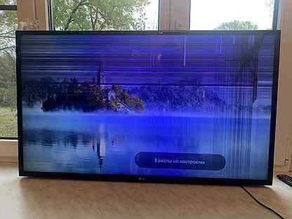 Телевизор LG 43UH603V, повреждена матрица