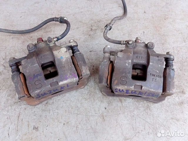 Передние суппорта передний Suzuki Sx 4 YA21S M16A