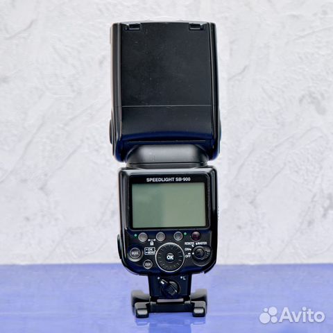 Вспышка Nikon Speedlight SB-900