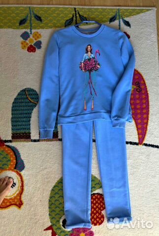 Костюм р.40-42