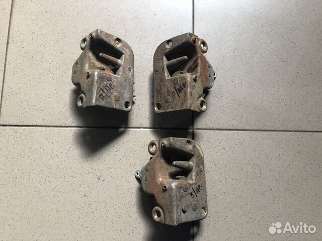 Замок двери и многое другое Мерседес W115/114