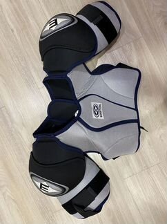 Нагрудник хоккейный