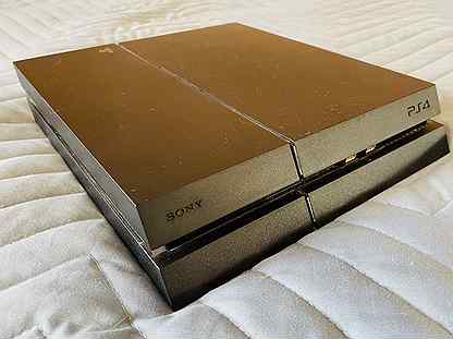 Игровая приставка Sony PlayStation 4 (ps4)