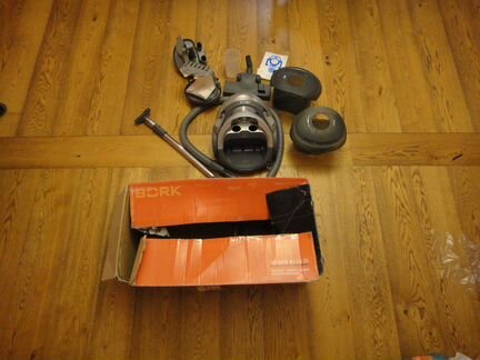 Пылесос Bork VC AHB 8718 SI, с аквафильтром 1800w