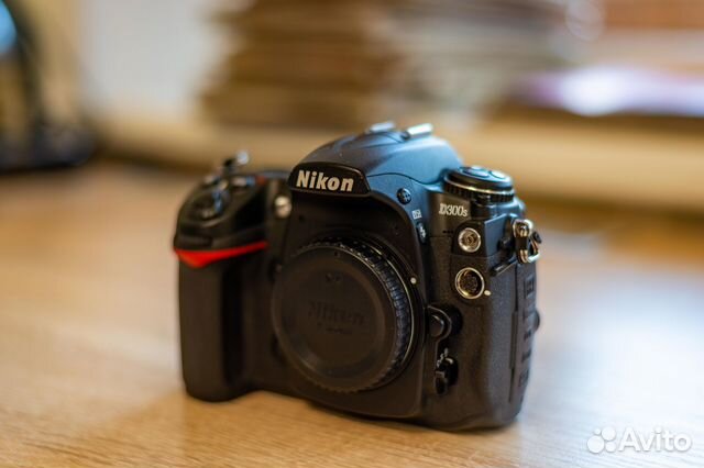 Nikon D200, Nikon D300S