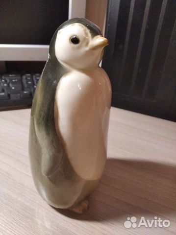 Фарфоровая статуэтка