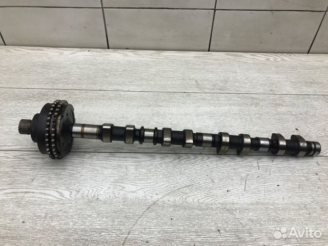 Распредвал впускной правый Mercedes S-Class W140