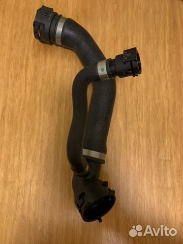 Патрубок радиатора BMW 5 (Е39) и 7 (Е38)