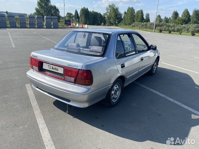 Suzuki Swift 1.3 AT, 2001, 140 000 км