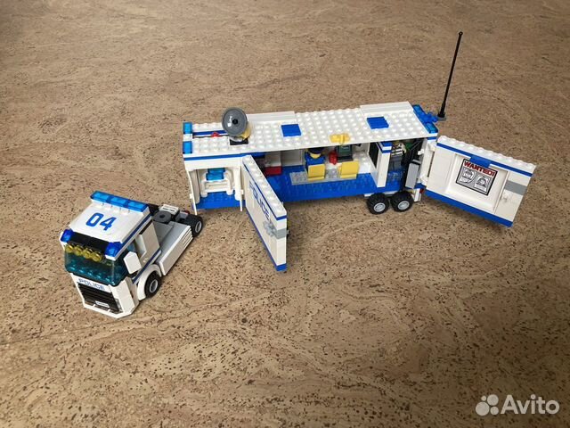 Lego city конструктор выездной отряд полиции