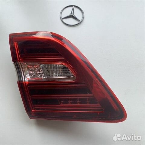 Фонарь внутренний левый Мерседес