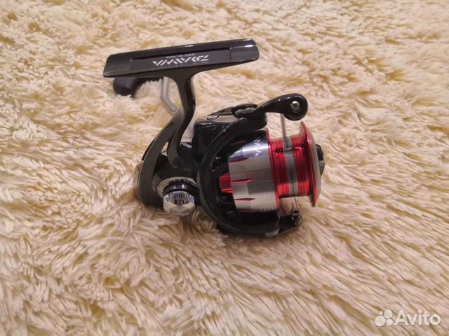 Катушка Daiwa Ballistic 2500 SH