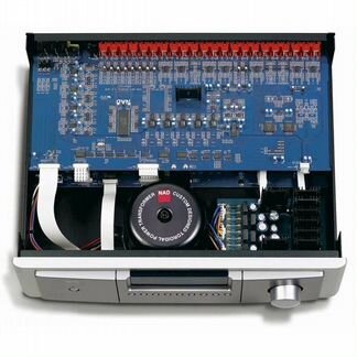 AV-процессор NAD M15