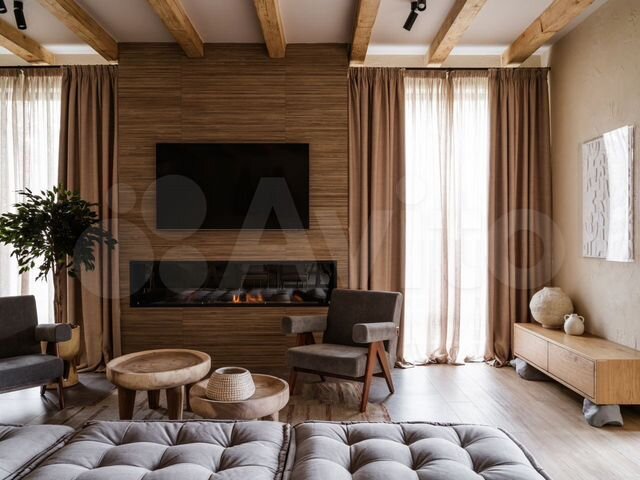 Дом 360 м² на участке 3 сот.