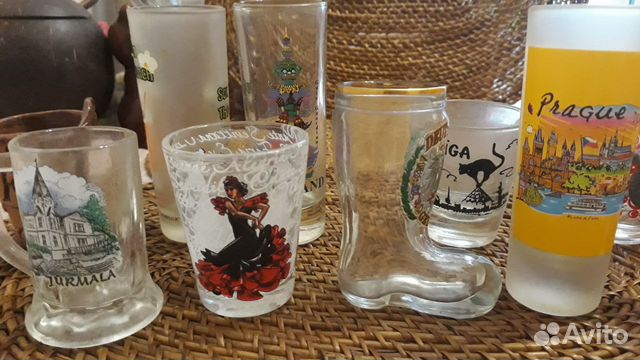 Рюмки сувенирные из разных стран
