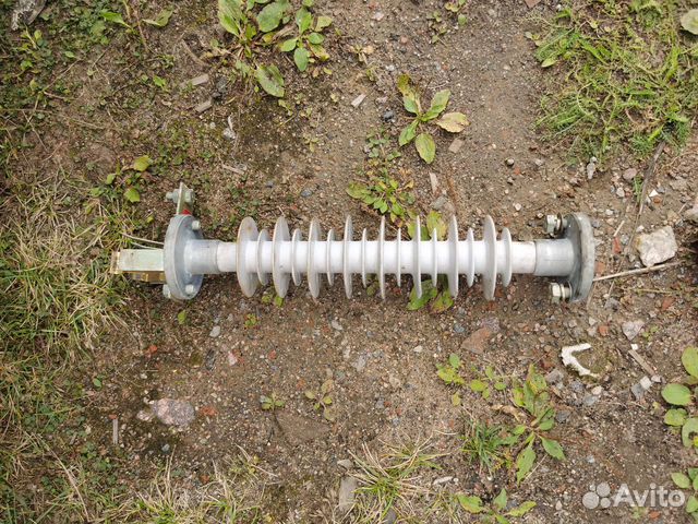 Изолятор высоковольтный купить в Сертолово | Личные вещи | Авито