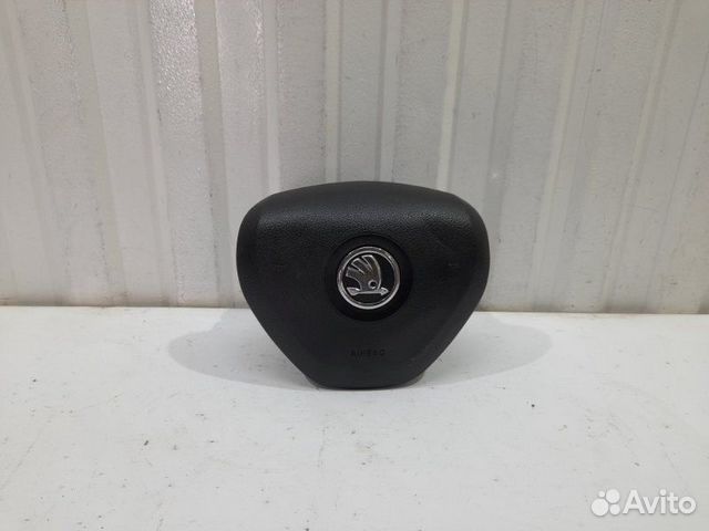 Подушка безопасности в рулевое колесо Skoda