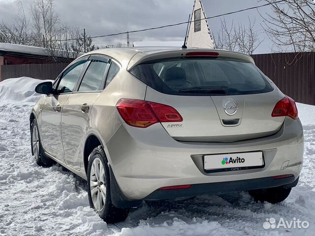 Opel Astra 1.6 МТ, 2011, 163 500 км