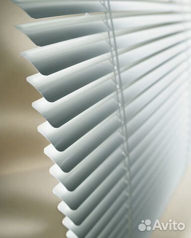 Горизонтальные жалюзи белые