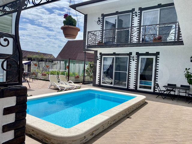 Дом 100 м² на участке 7 сот.