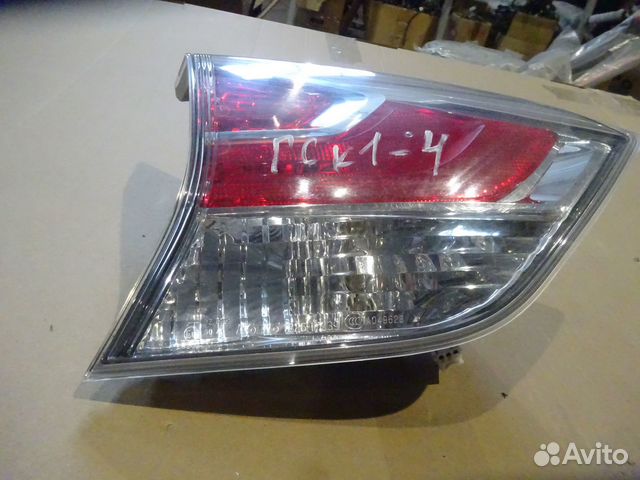 Фонарь крышки багажника правый Nissan X-Trail T32