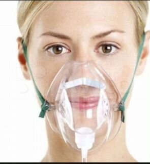 Кислородная маска с кислородной трубкой. Германия