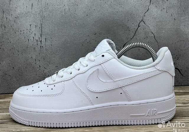 Кроссовки nike air force 1 белые