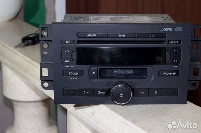 Штатная магнитола