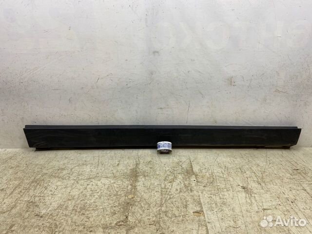 Накладка порога правая Kia Seltos 2019