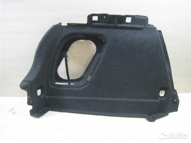 Обшивка багажника левая Mazda 3 (BL) 2010