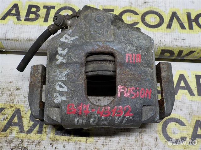 Суппорт передний правый Ford Fusion 2002-2012