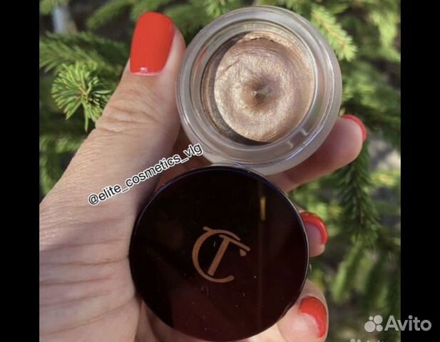 Кремовые тени Charlotte Tilbury
