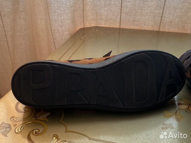 Кроссовки Prada