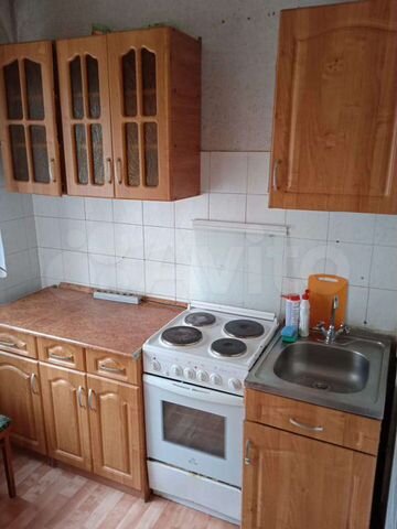 2-к. квартира, 52 м², 1/9 эт.