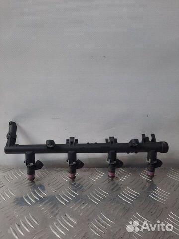 Топливная рампа Renault Scenic 2 минивен 1.6