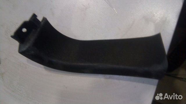 Обшивка двери багажника правая lifan X50 2015